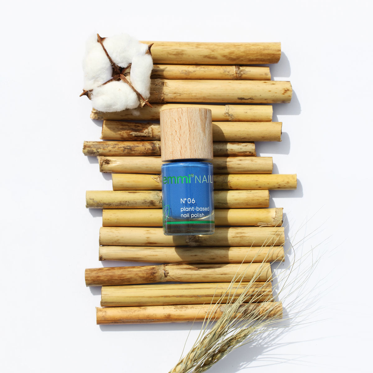 Vernis à ongles végétal Emmi-Nail N°06