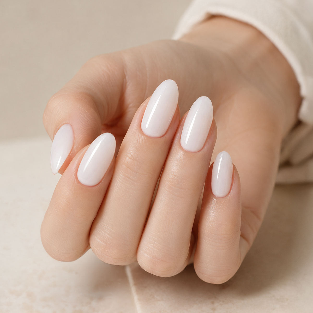Emmi-b.d. UV/LED Hard Gel Builder Gel Milky White 56ml