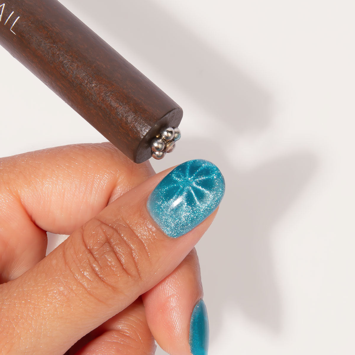 Emmi-Nail Outil Magnétique Cat Eye 3en1