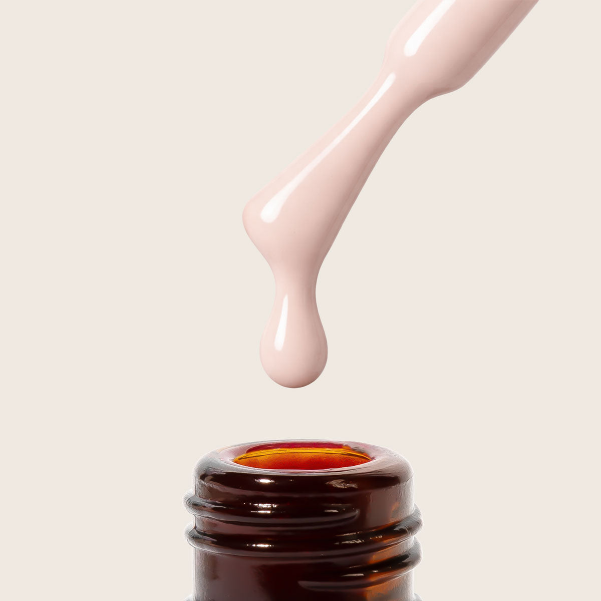 Vernis semi-permanent Shellac Beige chaud 15ml -L568-