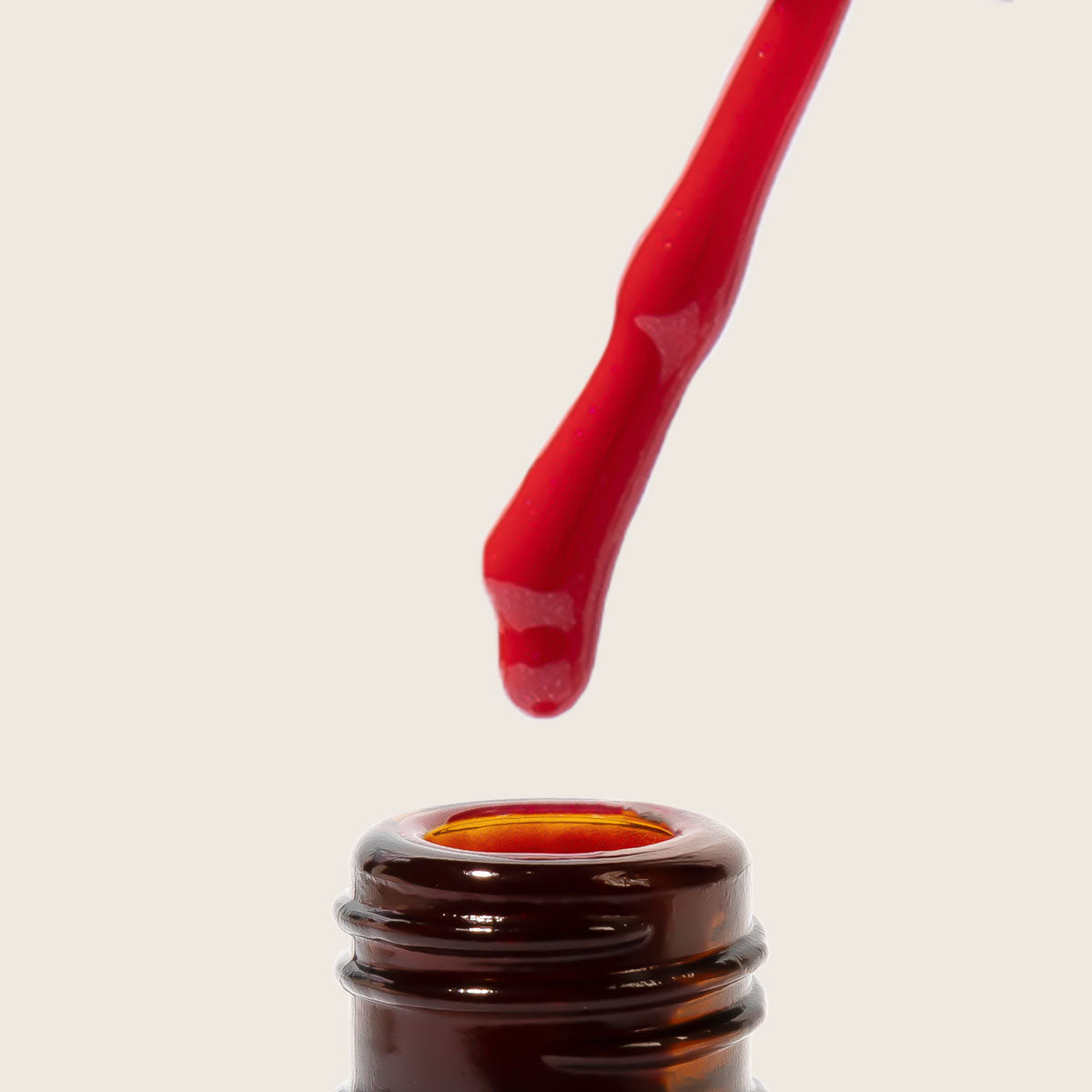 Vernis UV Shellac Fraise Brillante 15 ml -L381-