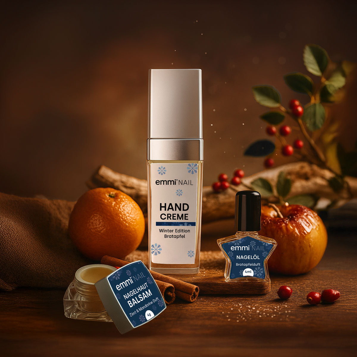 Nail oil with baked apple scent in a star-shaped bottle, 4ml