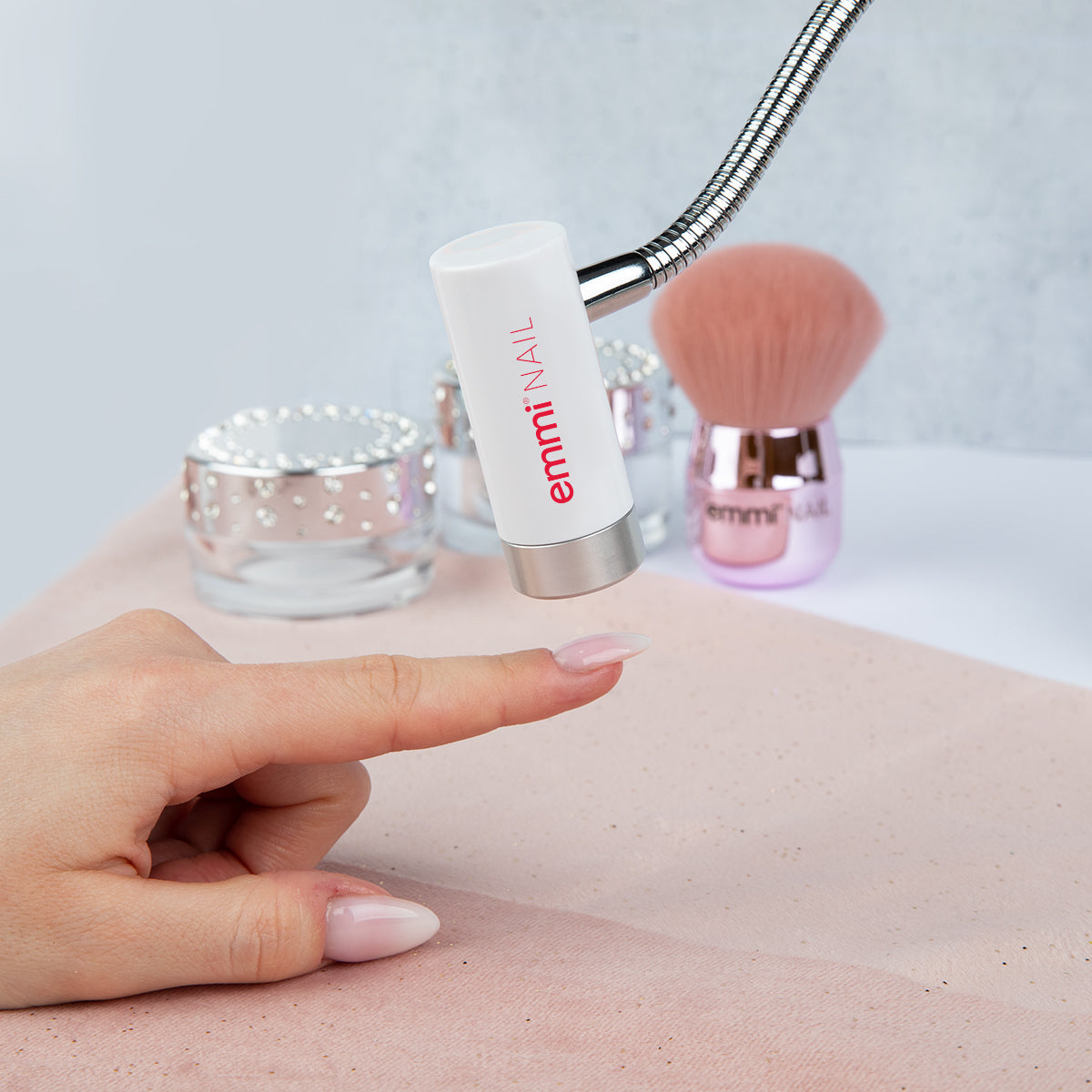 Lampe à ongles UV/LED Emmi One Touch