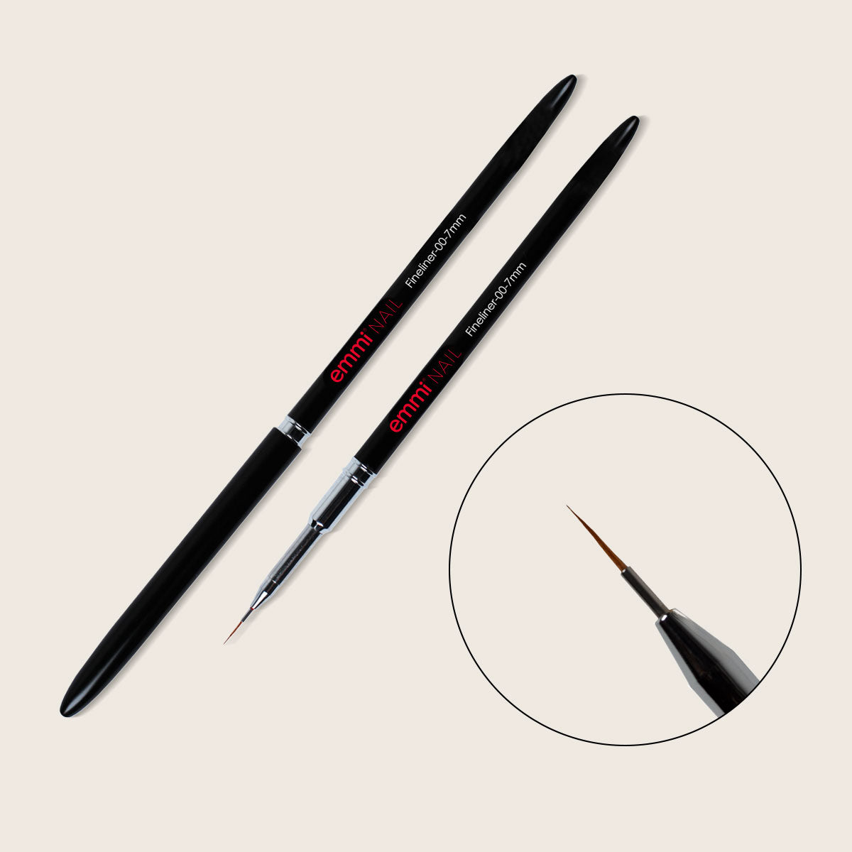 Pinceau fin pour nail art Emmi-Nail -00- 7 mm