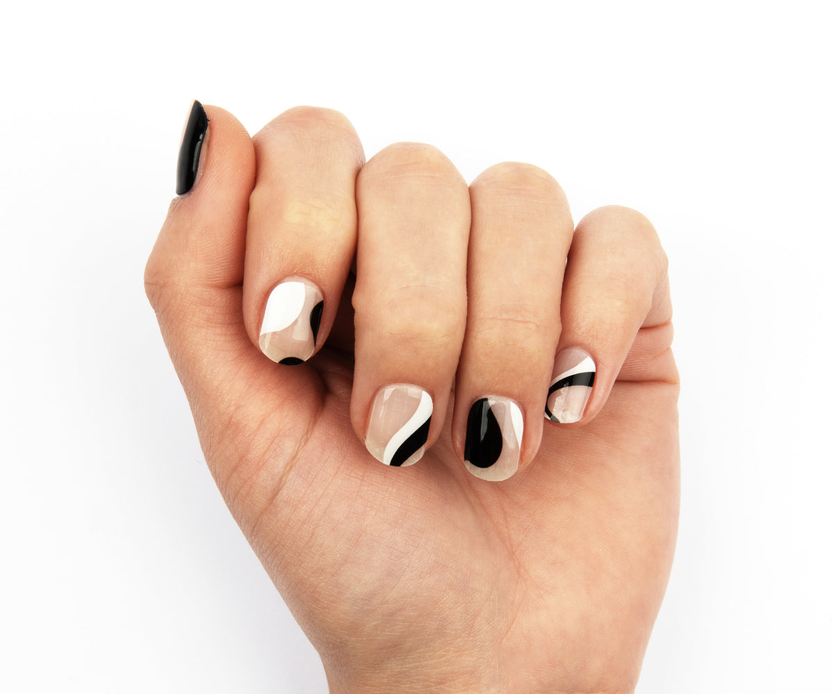 Emmi-Nail Gel Nail Foils Black Waves 20pcs. 
